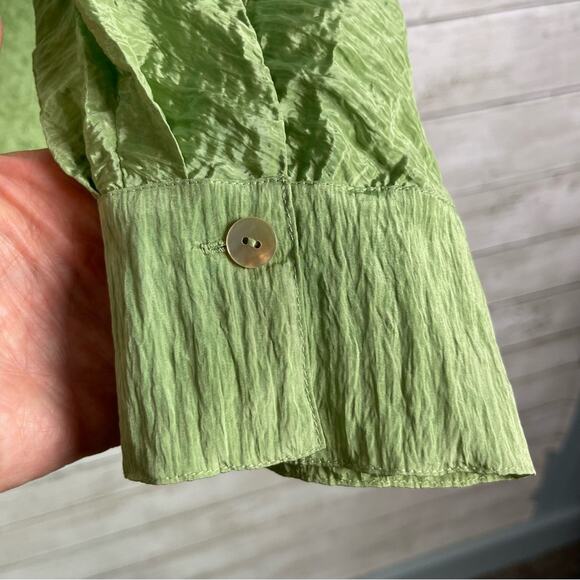 Vince Double V Neck Blouse Pistachio Size Small - Picture 6 of 7